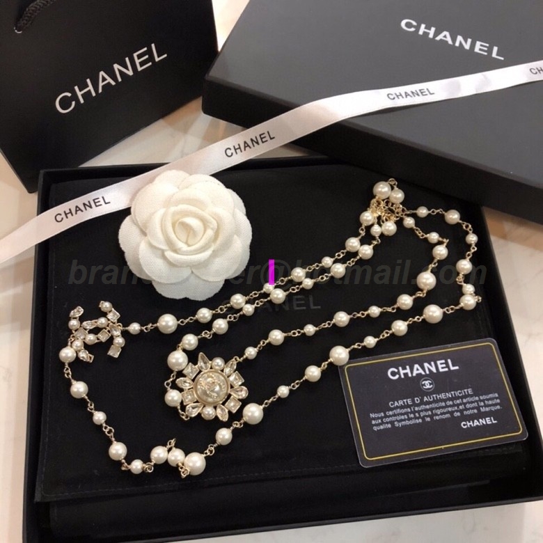 Chanel Necklaces 391